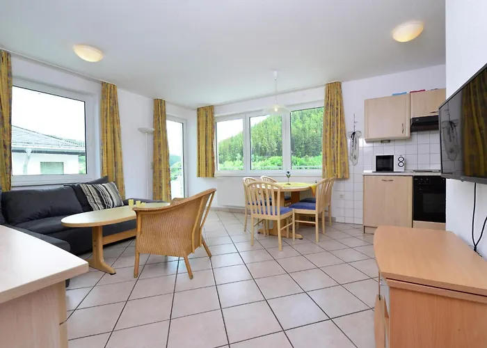 아파트 Grosse In Mit Balkon 빌링겐